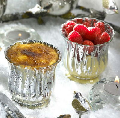 Creme brulée de almendras con frambuesas